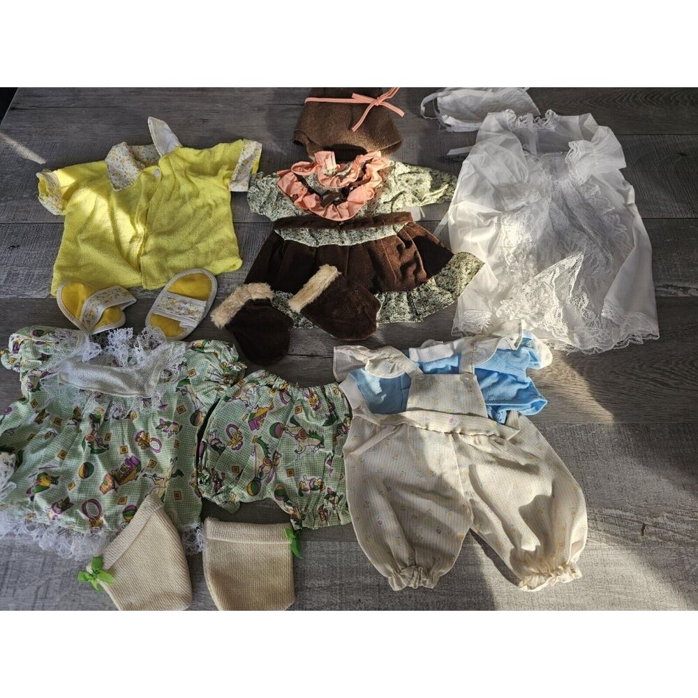 CPK + Lot Baby Girls Dresses Outfits Vtg 1990s Reborn Dolls